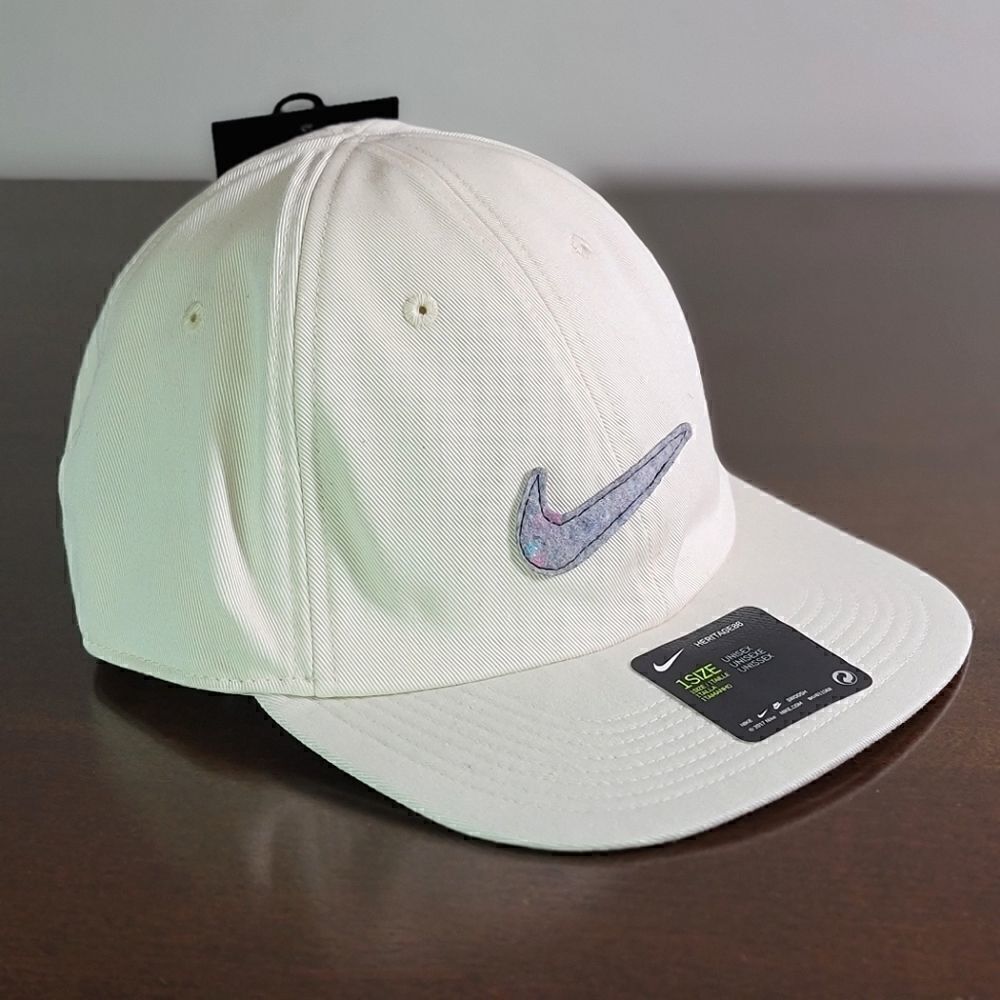 Nike Sportswear NSW Heritage 86 Off-White Color Grey Recycled Swoosh Logo Visor